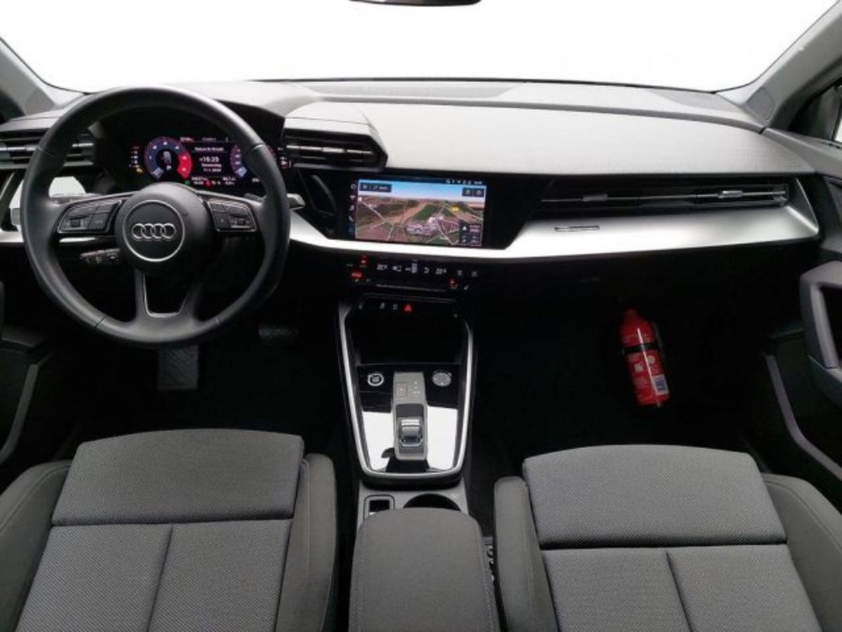 Audi A3 Sportback 35 TDI S tronic S line edition (7)