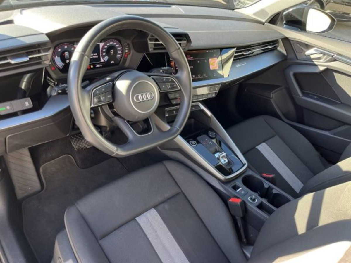 Audi A3 Sportback 35 TDI S tronic S line edition (10)