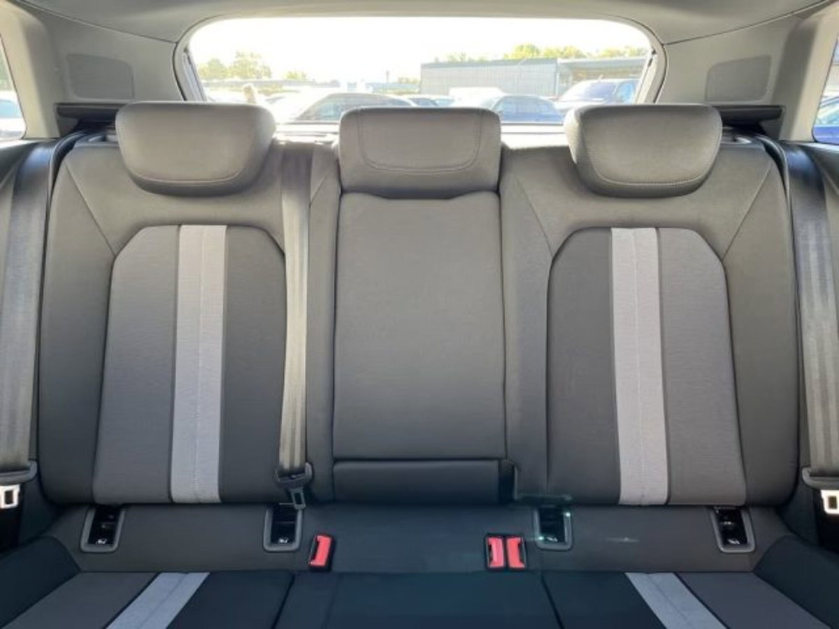 Audi A3 Sportback 35 TDI S tronic S line edition (15)