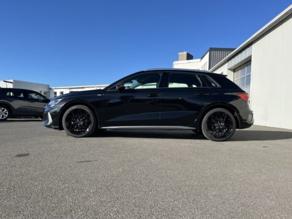 Audi A3 Sportback 35 TDI S tronic S line edition (2)