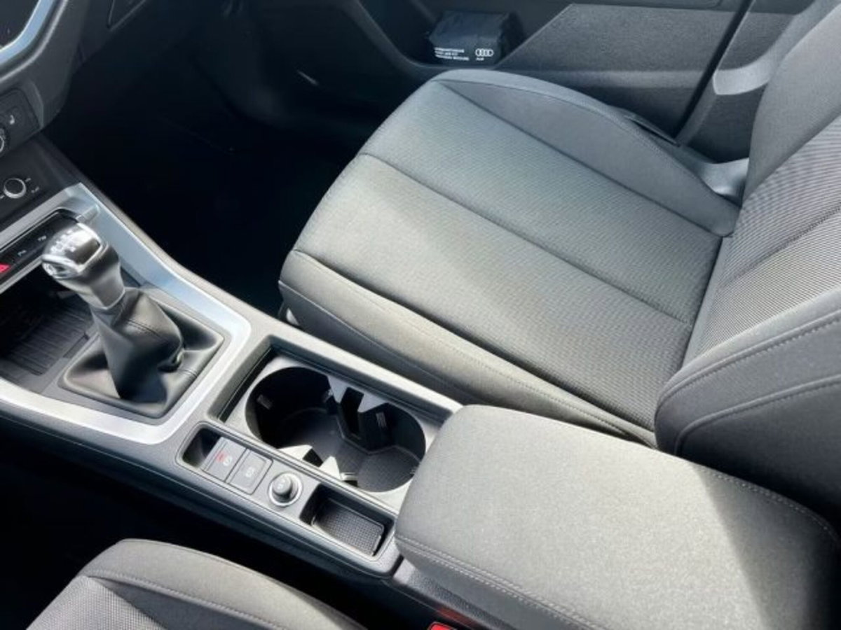 Audi Q3 35 1.5 tfsi (11)