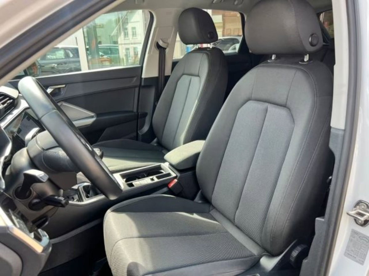 Audi Q3 35 1.5 tfsi (7)