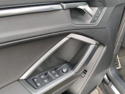 Audi Q3 Sportback 35 TDI quattro S tronic S line edition (12)