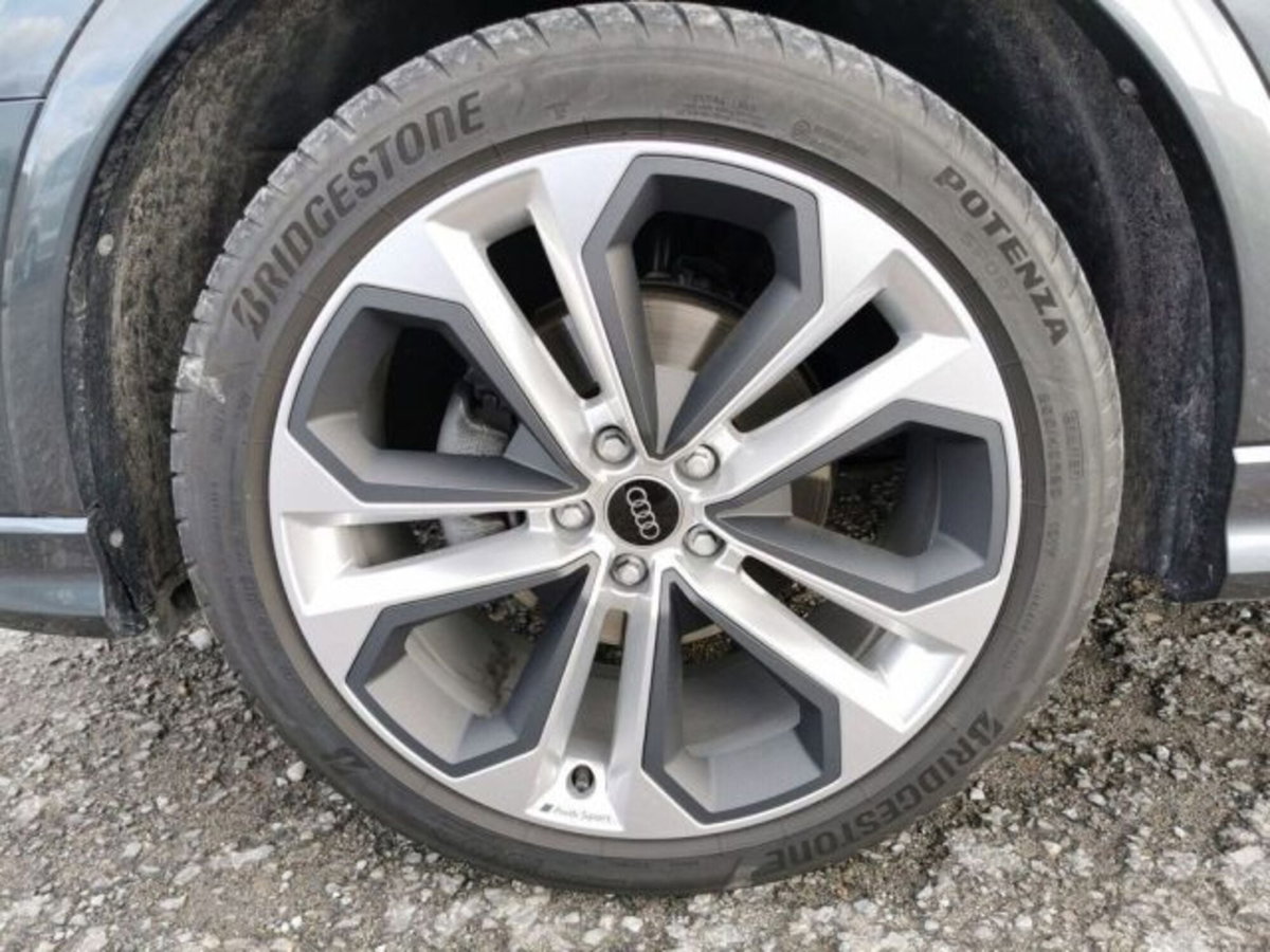 Audi Q3 Sportback 35 TDI quattro S tronic S line edition (14)