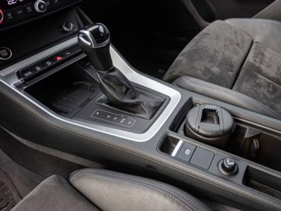 Audi Q3 Sportback 35 TDI quattro S tronic S line edition (10)