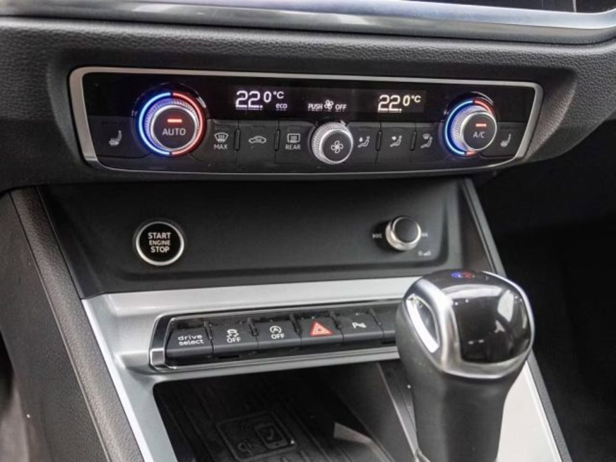 Audi Q3 Sportback 35 TDI quattro S tronic S line edition (11)
