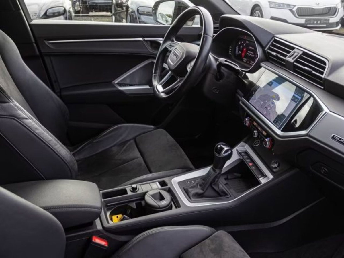 Audi Q3 Sportback 35 TDI quattro S tronic S line edition (14)