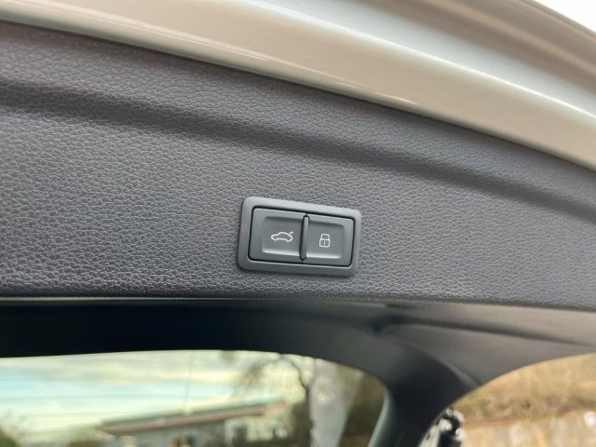 Audi Q3 Sportback 35 TDI quattro S tronic S line edition (17)
