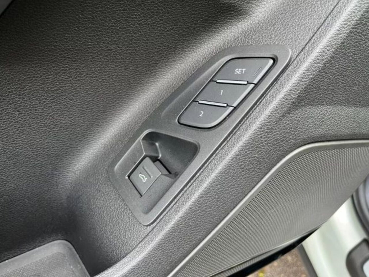 Audi Q3 Sportback 35 TDI quattro S tronic S line edition (18)