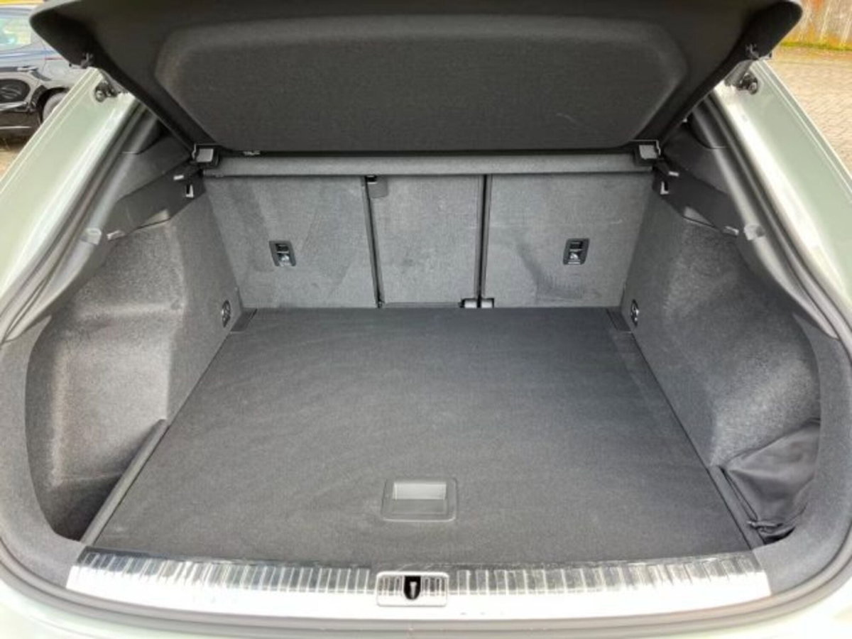 Audi Q3 Sportback 35 TDI quattro S tronic S line edition (19)