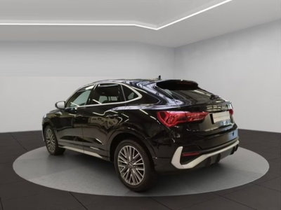 Audi Q3 Sportback 35 TDI quattro S tronic S line edition (4)