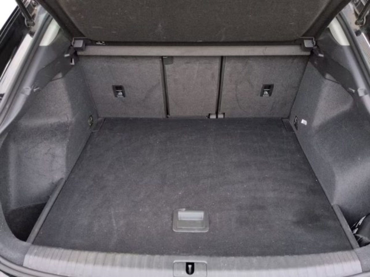Audi Q3 Sportback 35 TDI quattro S tronic S line edition (8)