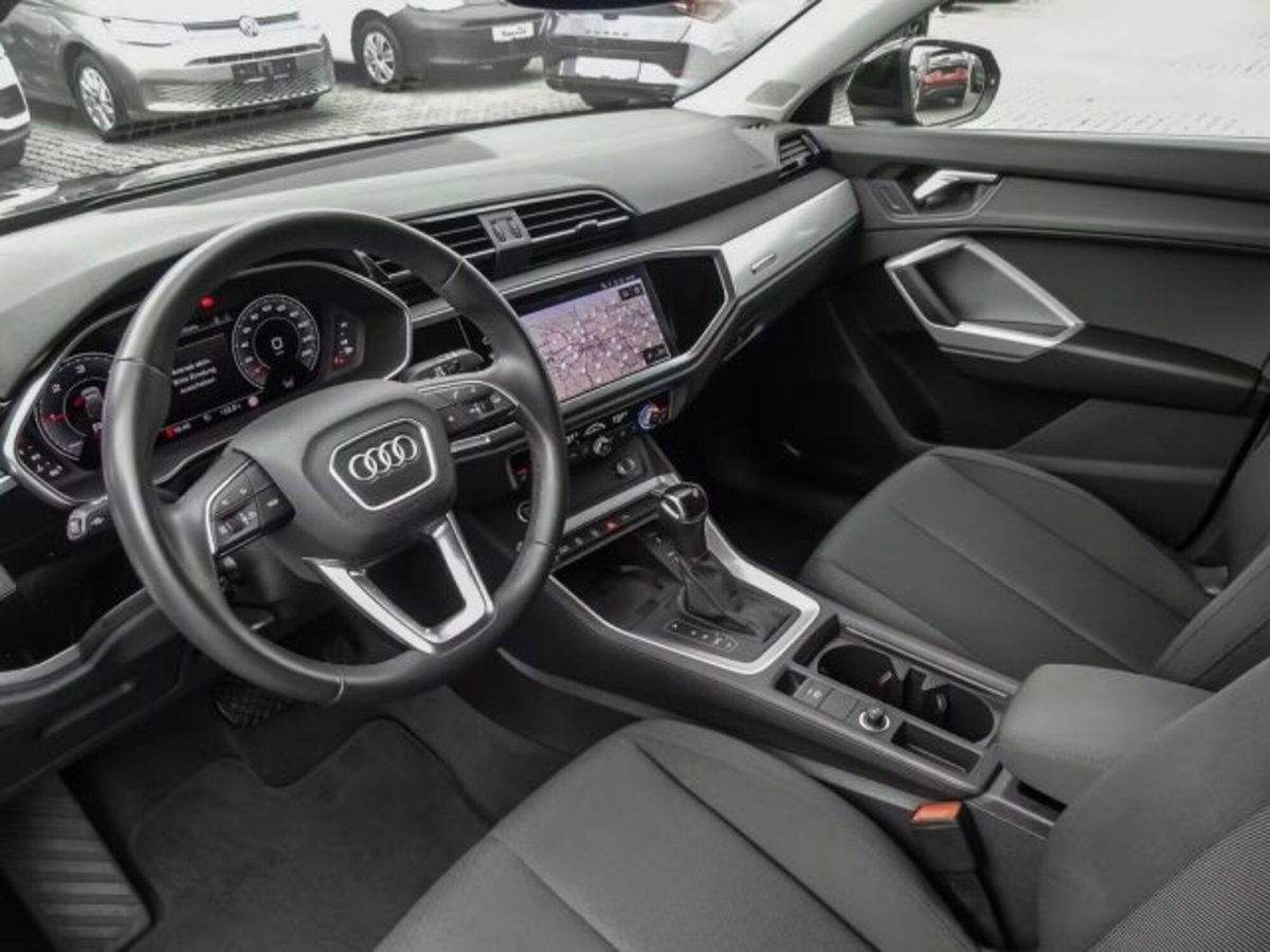 Audi Q3 Sportback 35 TDI quattro S tronic Business Plus (6)