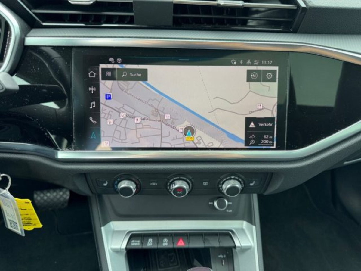Audi Q3 Sportback 35 TDI quattro S tronic S line edition (15)