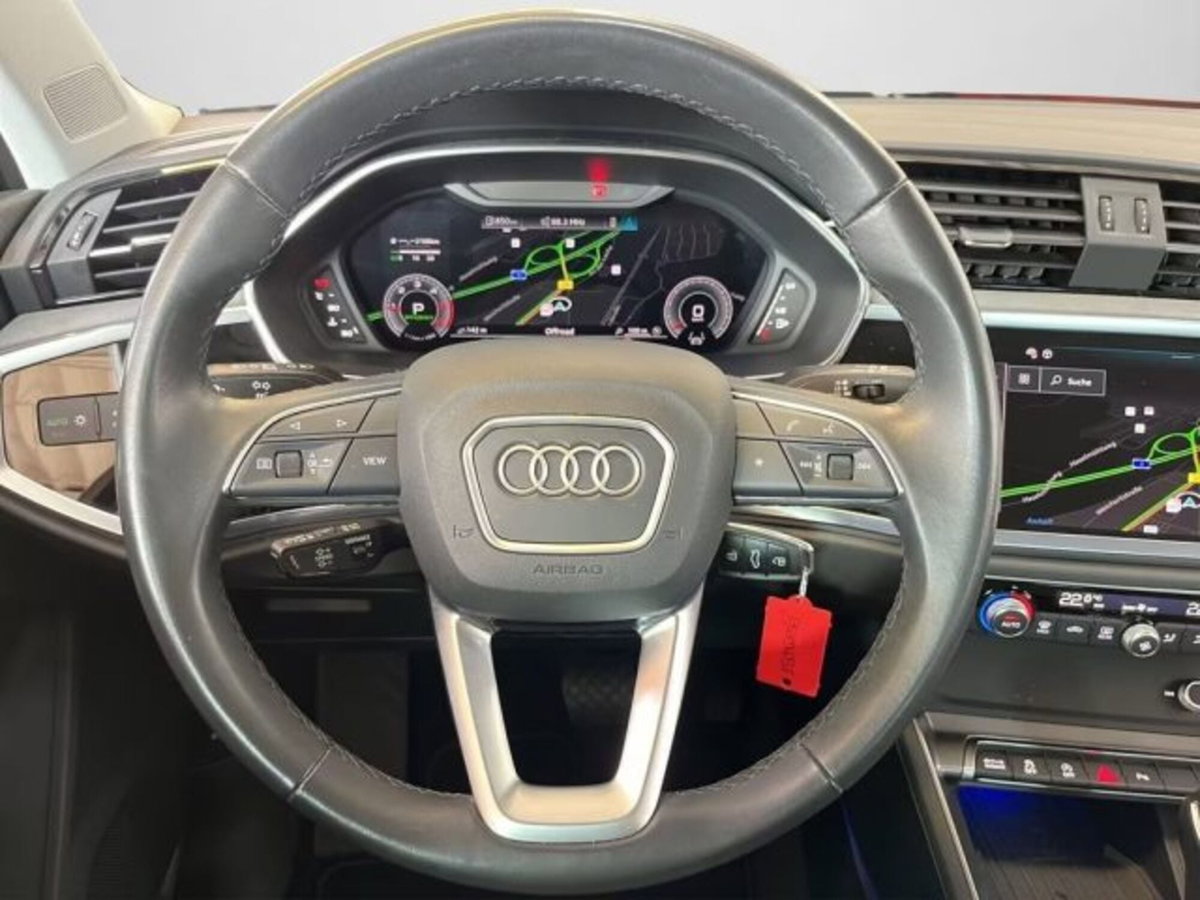 Audi Q3 Sportback 35 TDI quattro S tronic S line edition (10)