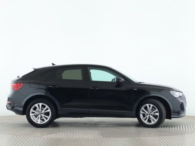 Audi Q3 Sportback 35 TDI quattro S tronic S line edition (2)