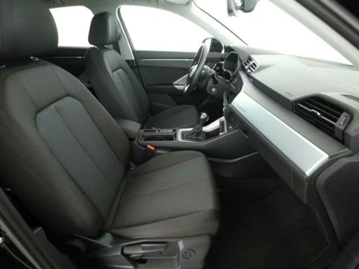 Audi Q3 Sportback 35 TDI quattro S tronic S line edition (7)