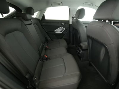 Audi Q3 Sportback 35 TDI quattro S tronic S line edition (9)