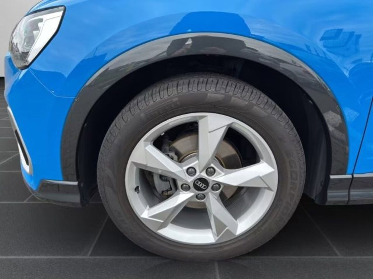 Audi Q3 Sportback 35 TDI quattro S tronic S line edition (5)
