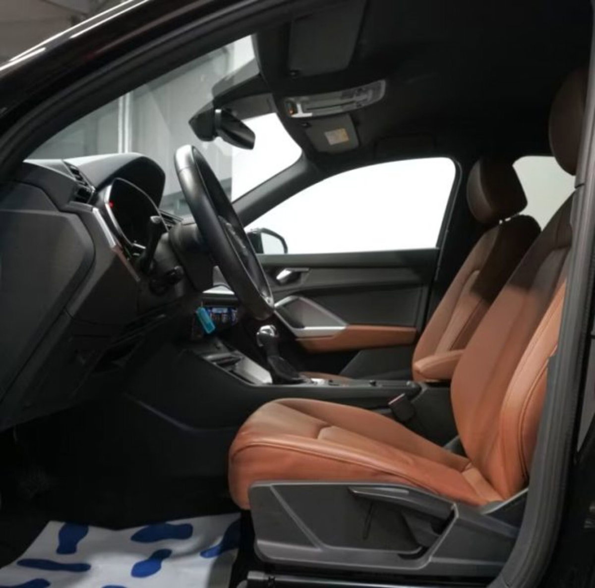 Audi Q3 Sportback 35 TDI quattro S tronic S line edition (8)