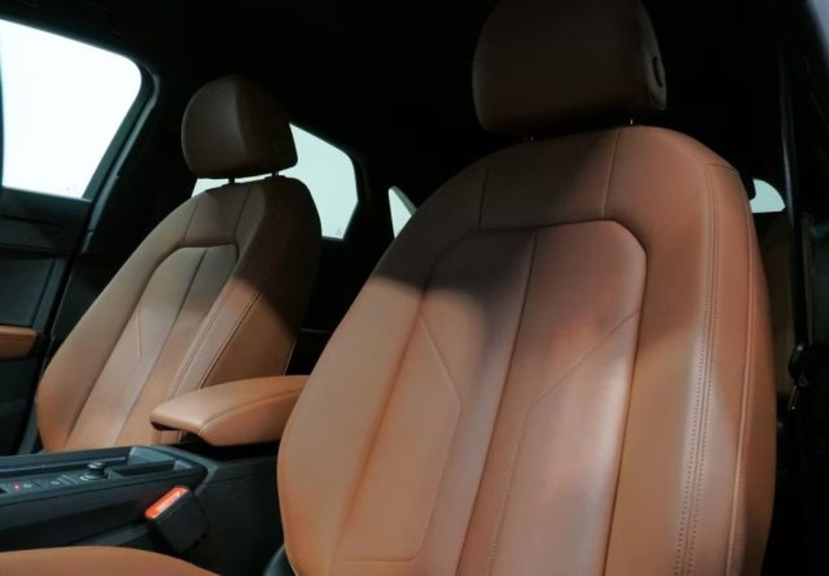 Audi Q3 Sportback 35 TDI quattro S tronic S line edition (9)
