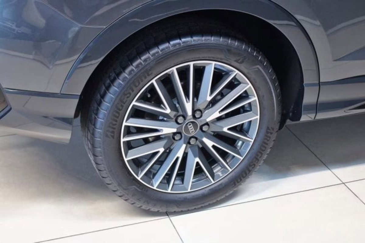 Audi Q3 Sportback 35 TDI quattro S tronic S line edition (6)