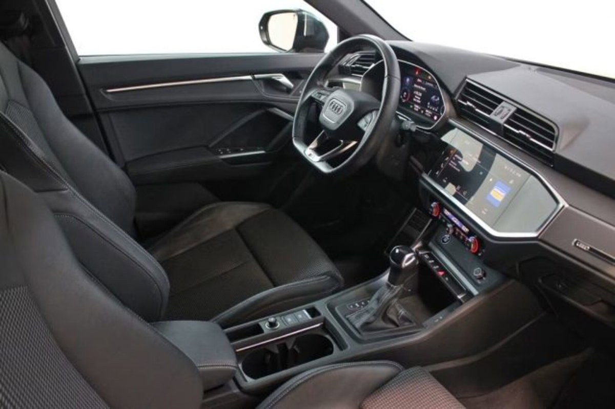 Audi Q3 Sportback 35 TDI quattro S tronic S line edition (9)