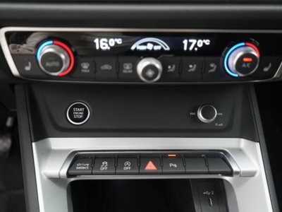 Audi Q3 Sportback 35 TDI quattro S tronic S line edition (11)