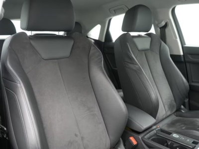Audi Q3 Sportback 35 TDI quattro S tronic S line edition (15)