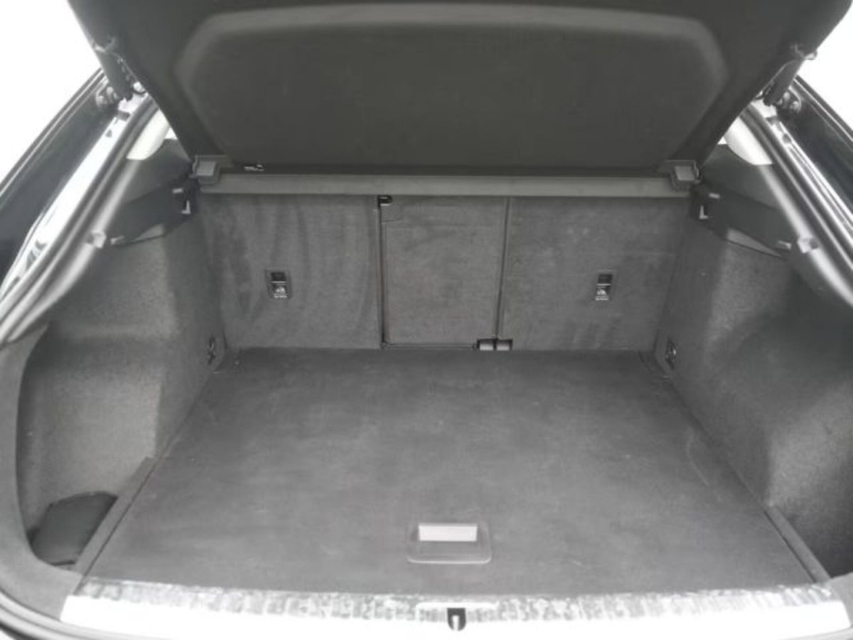 Audi Q3 Sportback 35 TDI quattro S tronic S line edition (17)