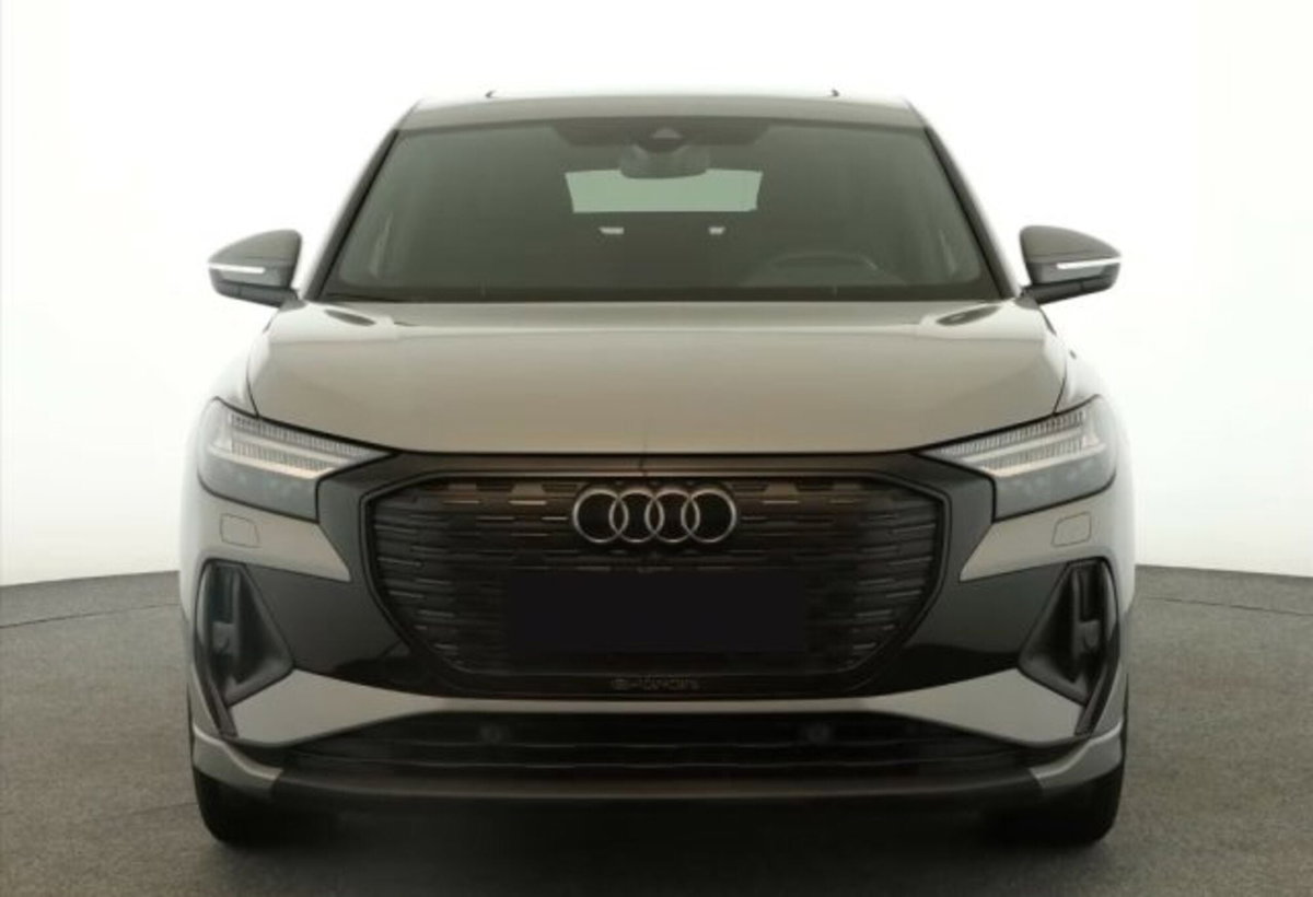 Audi Q4 Sportback Q4 45 e-tron quattro S line edition (8)