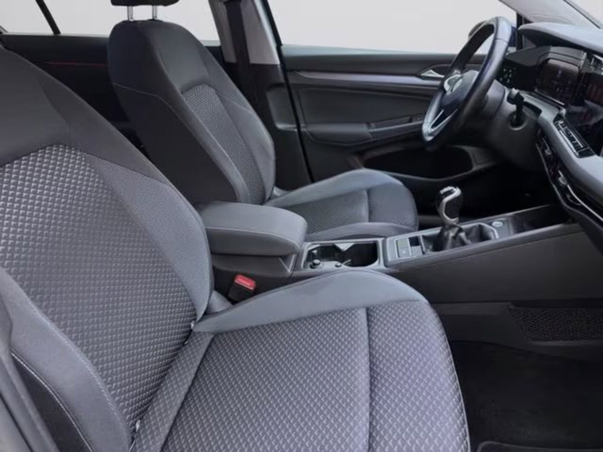 Volkswagen Golf 2.0 TDI SCR Life (5)