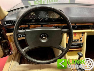 Mercedes-Benz 380 380 SE (11)