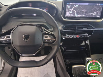 Peugeot 2008 PureTech 100 S&S Allure (10)