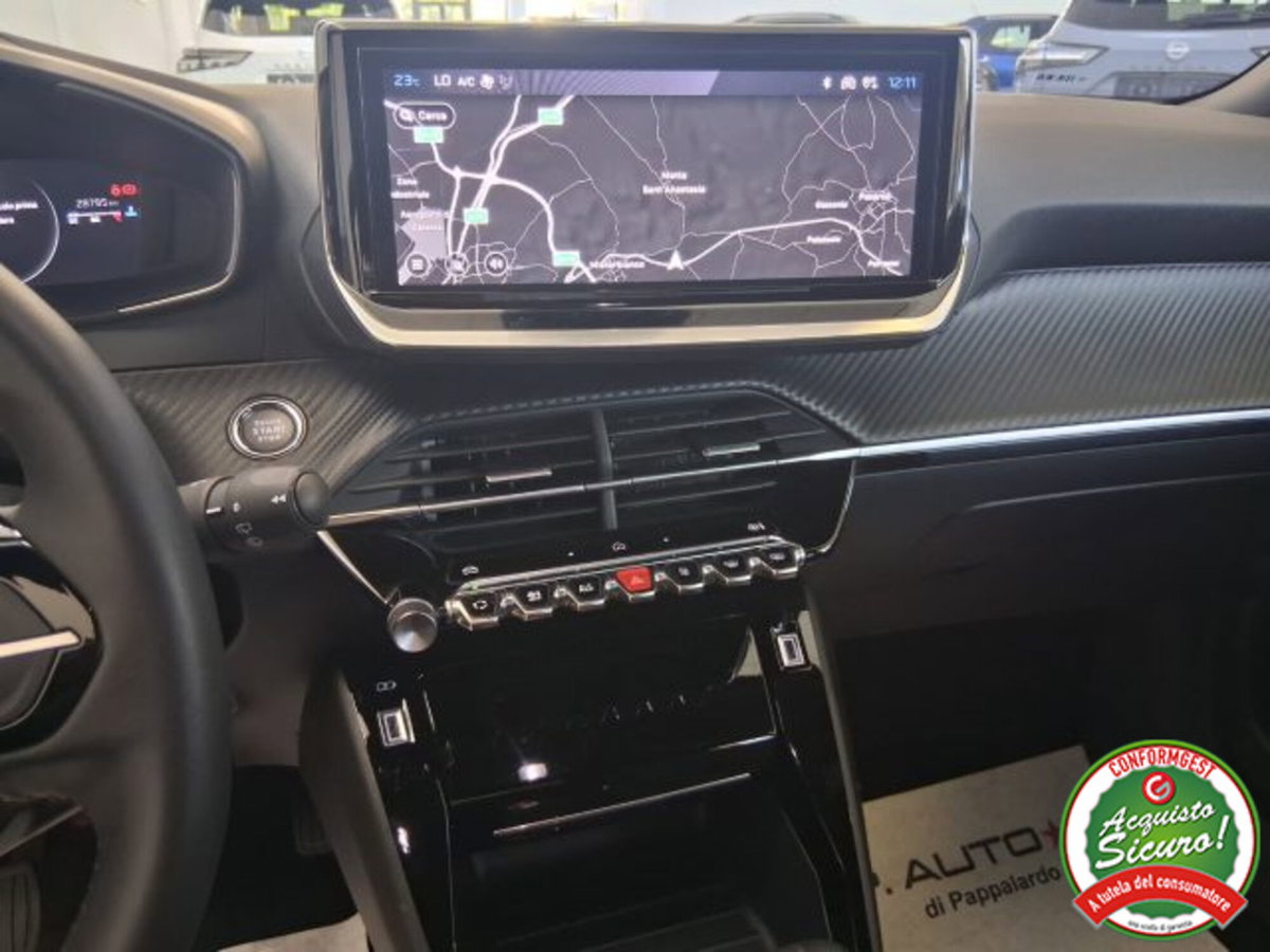 Peugeot 2008 PureTech 100 S&S Allure (14)