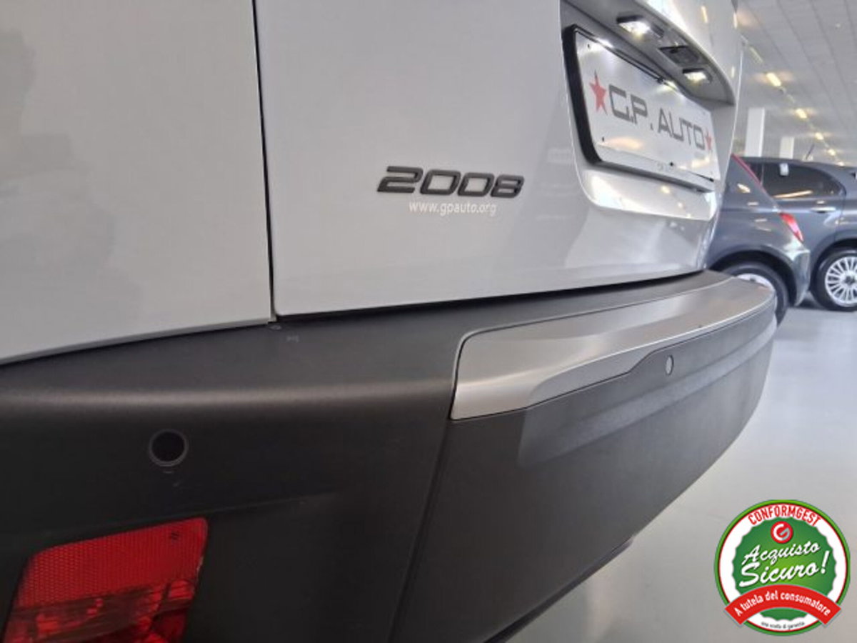 Peugeot 2008 PureTech 100 S&S Allure (7)