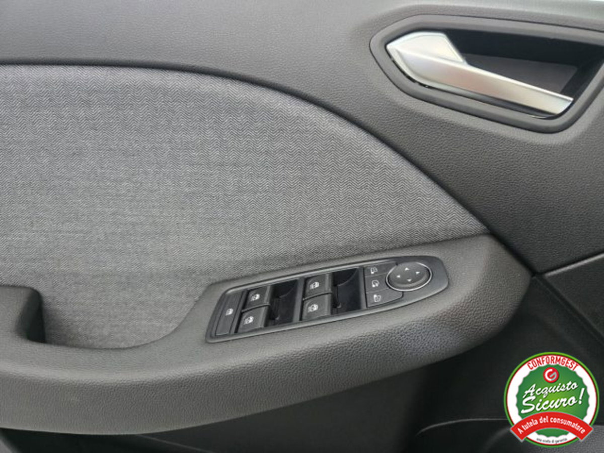 Renault Clio TCe 90 CV 5 porte Techno (20)
