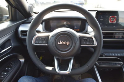 Jeep Avenger 1.2 turbo e-hybrid mhev Upland 4xe 145cv edct6 (19)