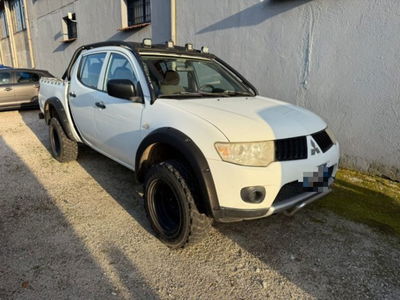 Mitsubishi L200 2.5 DI-D/136CV DC Invite DPF usato