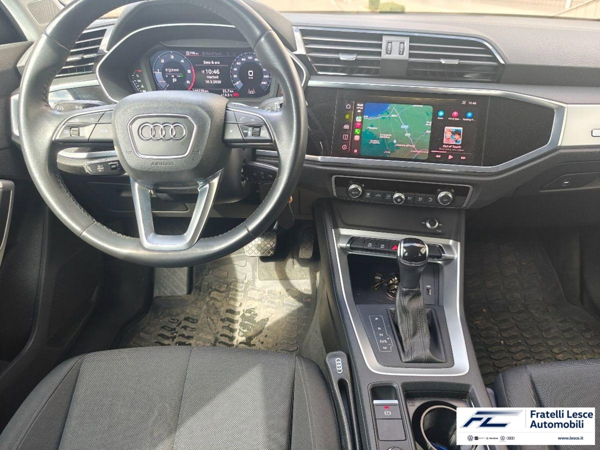 Audi Q3 35 2.0 tdi Business Advanced s-tronic (2)
