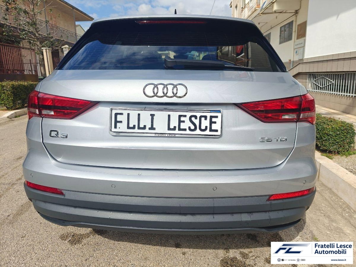 Audi Q3 35 2.0 tdi Business Advanced s-tronic (7)