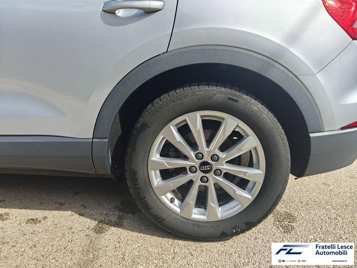 Audi Q3 35 2.0 tdi Business Advanced s-tronic (8)