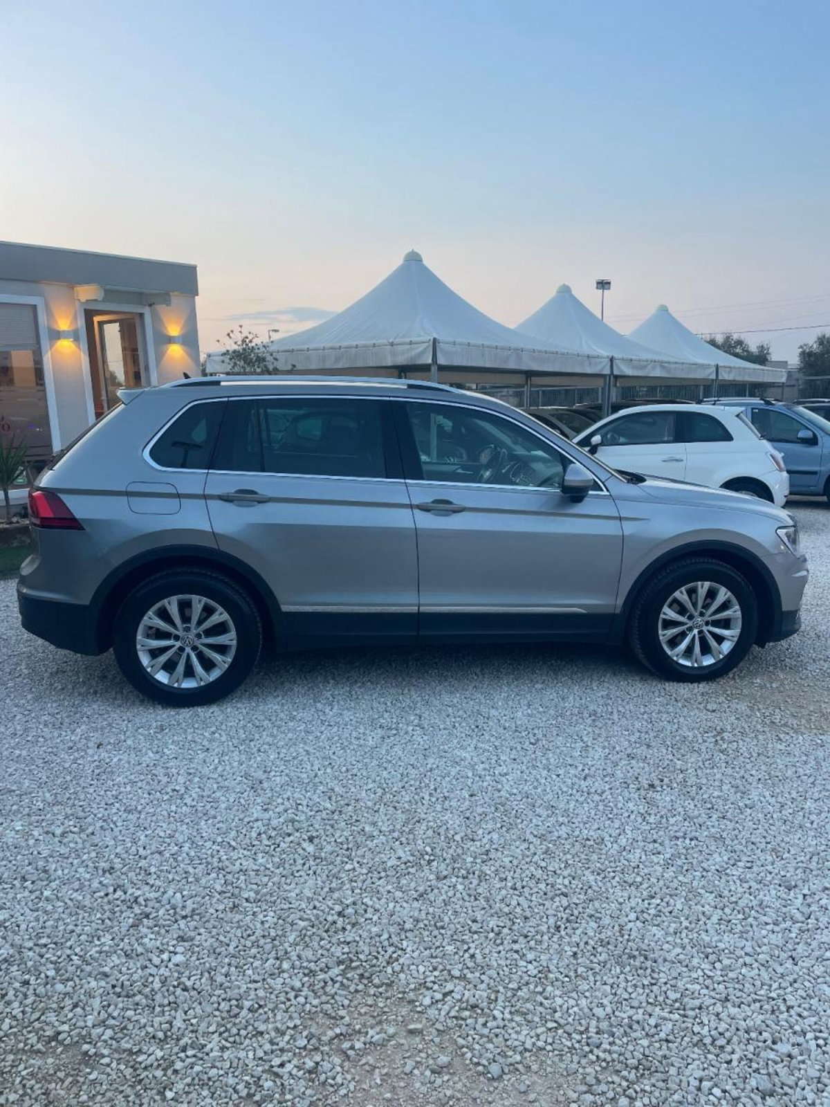 Volkswagen Tiguan 1.6 TDI SCR Style BlueMotion Technology (7)