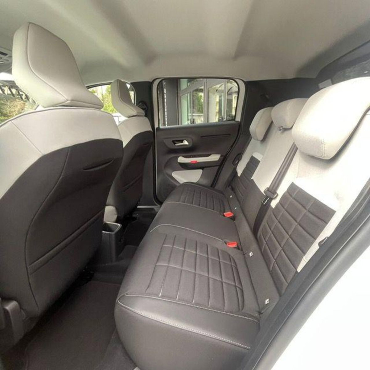 Citroen C3 PureTech 110 S&S Feel Pack (7)