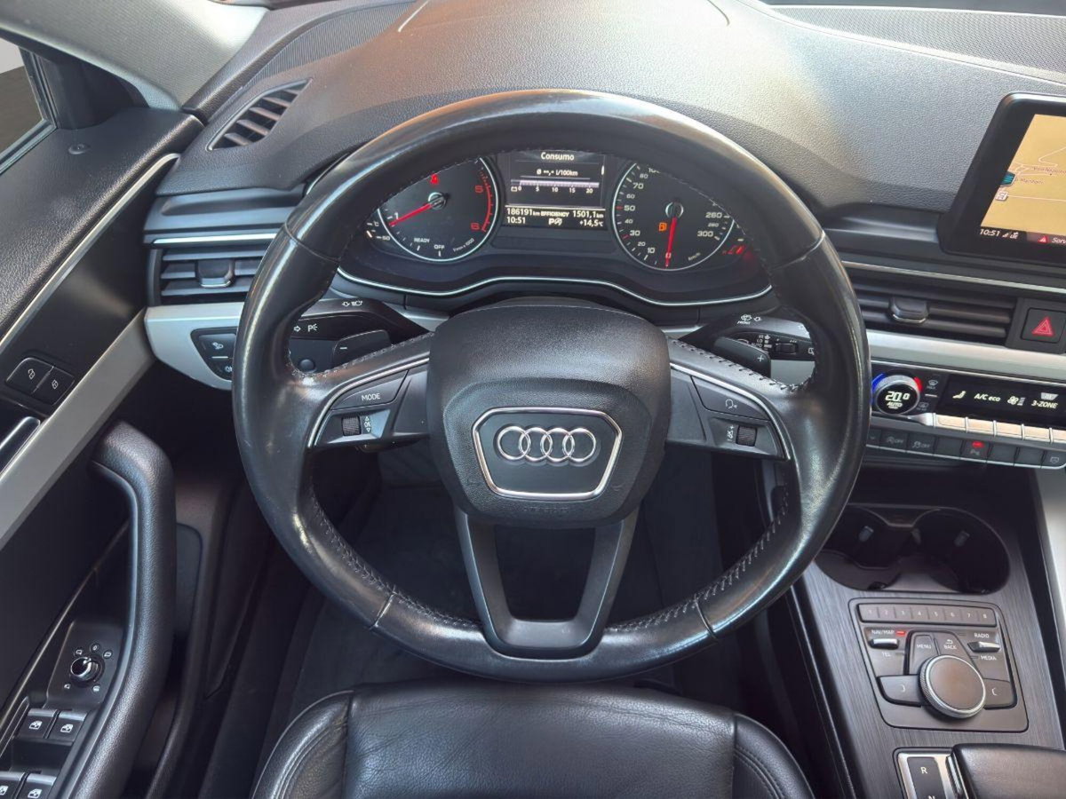 Audi A4 Avant 2.0 TDI 150 CV ultra S tronic Sport (18)
