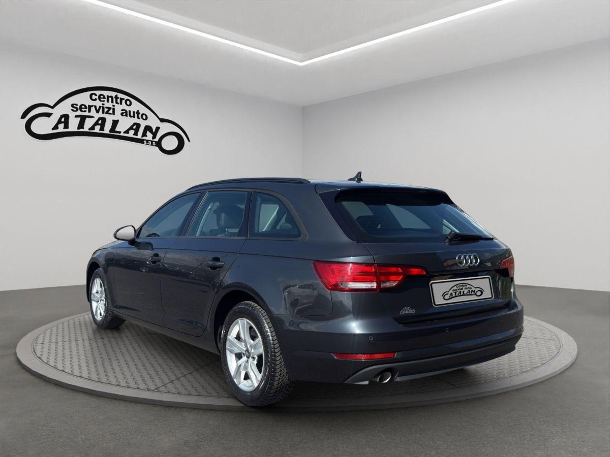Audi A4 Avant 2.0 TDI 150 CV ultra S tronic Sport (3)