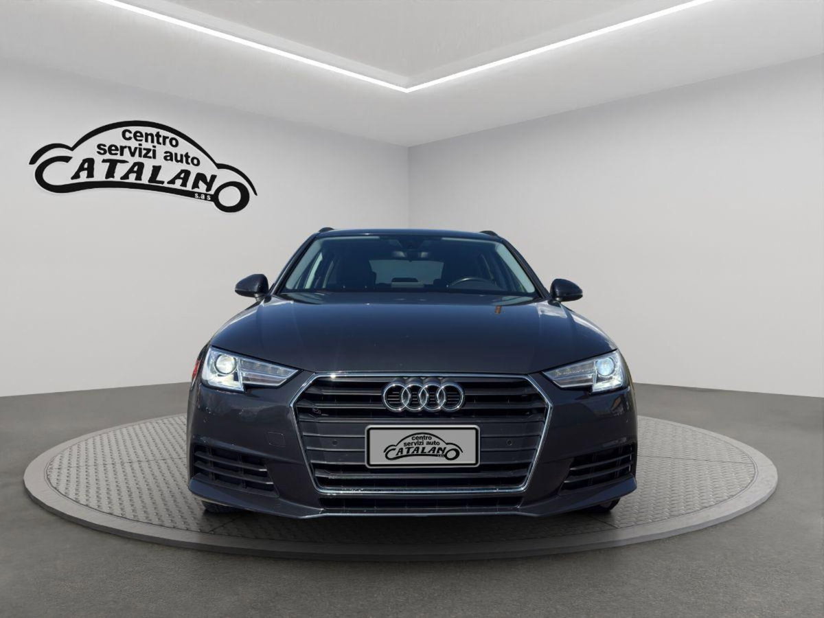 Audi A4 Avant 2.0 TDI 150 CV ultra S tronic Sport (8)