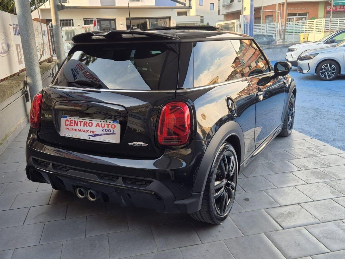 MINI Mini 2.0 John Cooper Works (3)