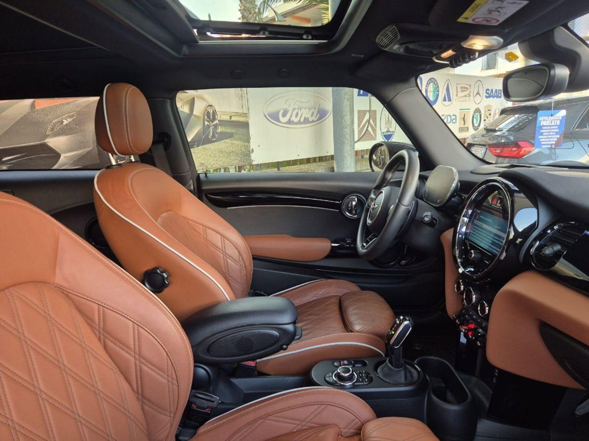 MINI Mini 2.0 John Cooper Works (8)