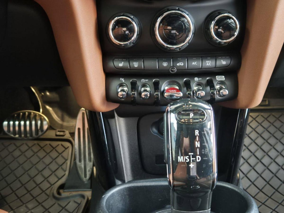 MINI Mini 2.0 John Cooper Works (9)